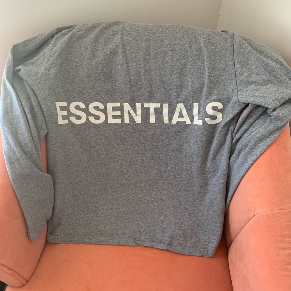 Essentials Fear of God Long Sleeve Shirt. Oversized Medium, can fit a Large!